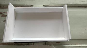 2x IKEA UTRUSTA keukenlade 40 cm breed (laag + middel front) beschikbaar voor biedingen
