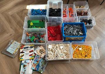 Grote partij lego beschikbaar voor biedingen