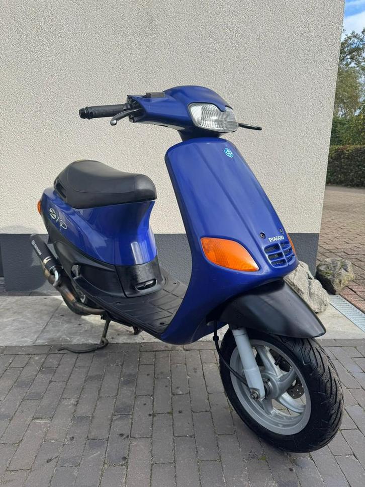 ⭐️Piaggio zip type 3 Brom 17617KM Glans blauw⭐️, Fietsen en Brommers, Scooters | Piaggio, Zo goed als nieuw, Zip, Tweetakt, Ophalen