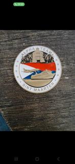 Zeldzame Defensie Challenge Coin Alpha Team Sint Maarten, Postzegels en Munten, Ophalen of Verzenden, Buitenland, Munten