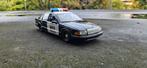 1:18 Chevrolet caprice Brea Police UT Models, Ophalen of Verzenden, Zo goed als nieuw, Auto, UT Models