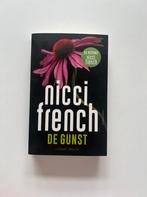 Nicci French - De gunst, Gelezen, Nicci French, Ophalen of Verzenden, Nederland