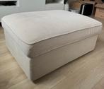 Kivik hocker/poef beige met opbergruimte, Huis en Inrichting, Banken | Voetenbanken en Poefen, Ophalen, Gebruikt, 50 tot 75 cm
