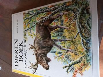 Dierenboek in het bos isbn 9003916306 28x22cm beschikbaar voor biedingen