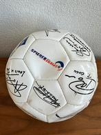 2 ballen met handtekeningen oud spelers Nederlands elftal, Ophalen of Verzenden, Zo goed als nieuw, Overige binnenlandse clubs
