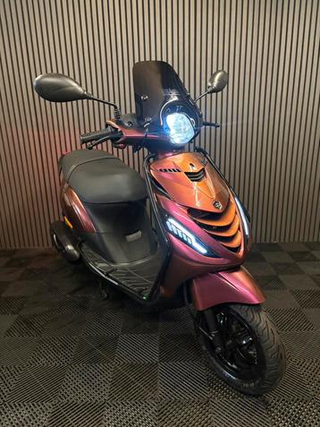 PIAGGIO ZIP 4T 3V BROM 2020 FULL OPTION MICRA MYSTIC beschikbaar voor biedingen