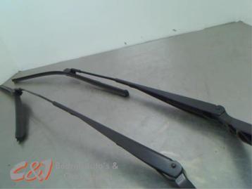 Ruitenwisserarm voor van een Citroen Jumper beschikbaar voor biedingen