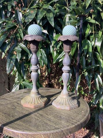 BROCANTE GIETIJZEREN KANDELAARS beschikbaar voor biedingen