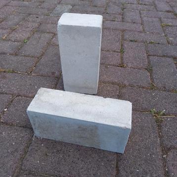 Kalkzand-metselstenen beschikbaar voor biedingen