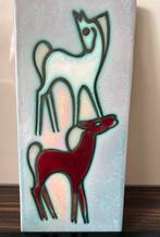 Retro ‘65/70 tegel met paarden, plateelfabriek Flora Gouda., Ophalen of Verzenden