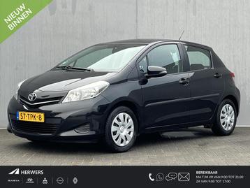 Toyota Yaris 1.0 VVT-i Aspiration / Trekhaak (Trekgewicht 75 beschikbaar voor biedingen