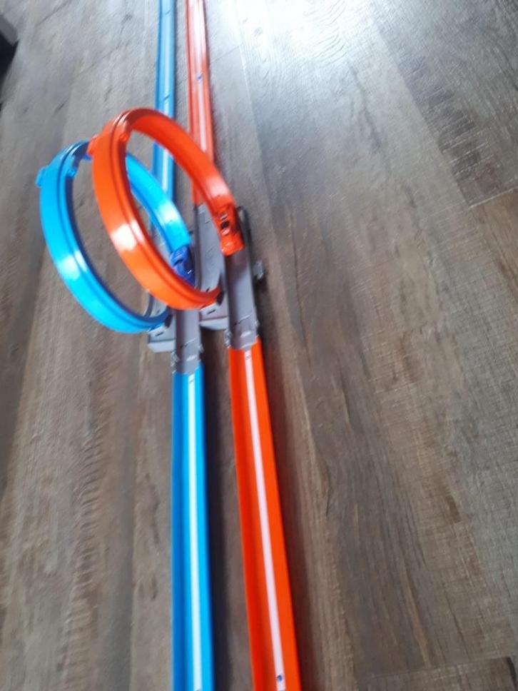 Hot Wheels Double Loop Dash racebaan, Kinderen en Baby's, Speelgoed | Racebanen, Zo goed als nieuw, Racebaan, Elektrisch, Hot Wheels
