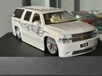 Chevrolet Suburban 2003,creme,  Jada 1 op 18, Ophalen of Verzenden, Zo goed als nieuw, Auto, Overige merken