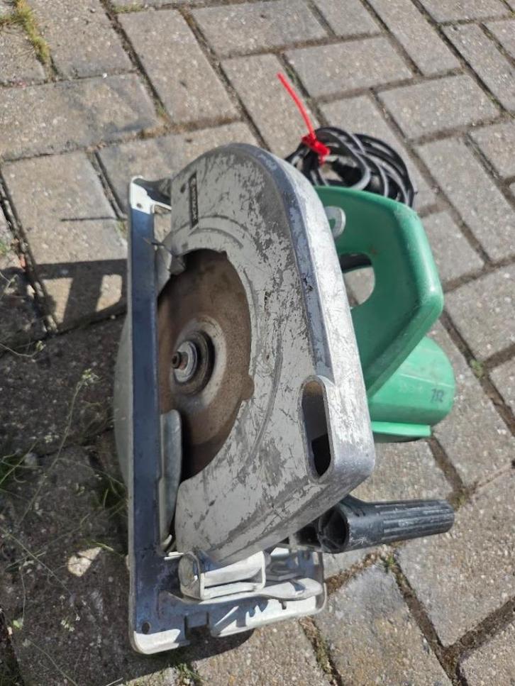HITACHI cirkelzaag, Doe-het-zelf en Verbouw, Gereedschap | Overige machines, Gebruikt, Ophalen of Verzenden