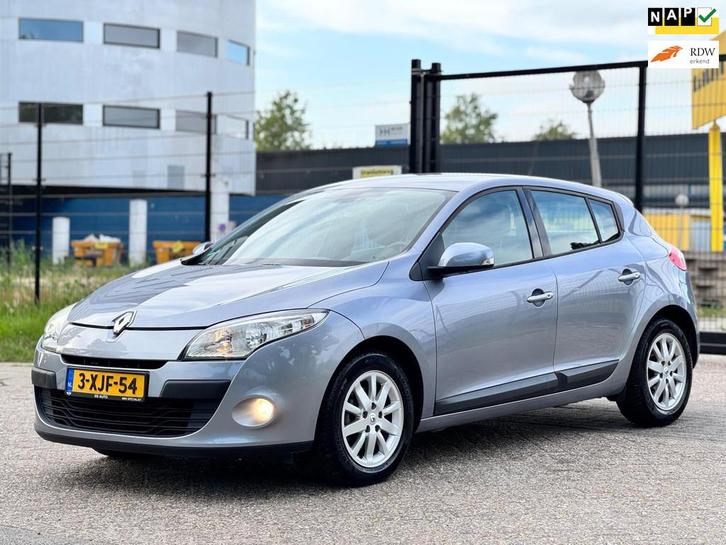 Renault Mégane 2.0 Expression|AUT|KEYLLES|PSENSOR|HALFLEDER, Auto's, Renault, Bedrijf, Te koop, Mégane, ABS, Airbags, Airconditioning