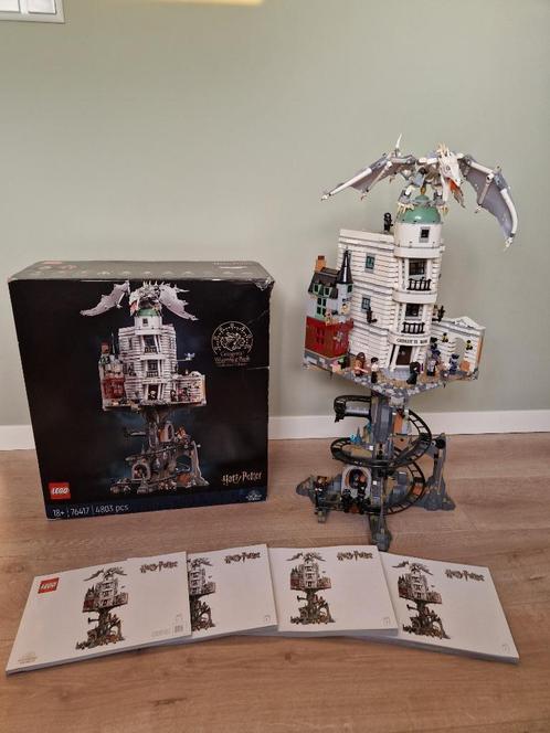Lego 76417 - Harry Potter Goudgrijp Tovenaarsbank / Gringott, Kinderen en Baby's, Speelgoed | Duplo en Lego, Zo goed als nieuw