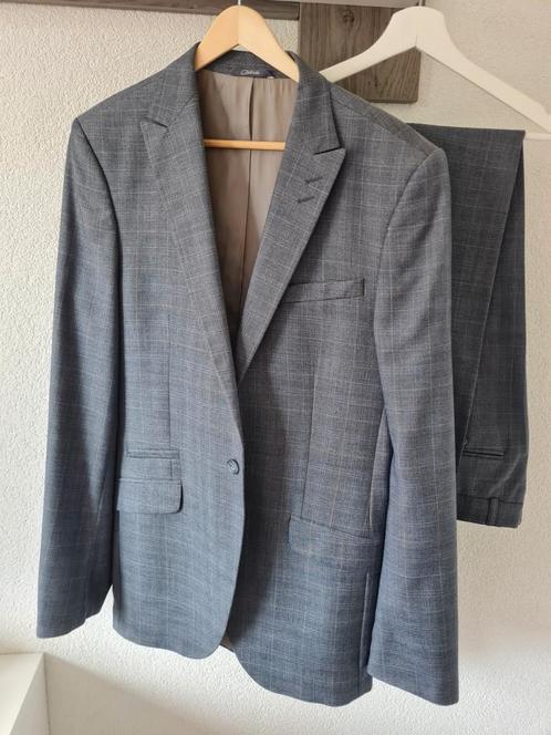 Herenkostuum voor een lange, slanke man, Kleding | Heren, Kostuums en Colberts, Zo goed als nieuw, Maat 48/50 (M), Grijs, Ophalen of Verzenden