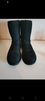 100% echte uggs maat 39, Ophalen of Verzenden, Zo goed als nieuw, Zwart