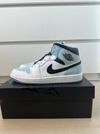 Jordan 1 mid SE blue ice, Blauw, Nieuw, Ophalen of Verzenden, Sneakers of Gympen