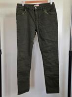 Een donkergroene dames broek, Ophalen of Verzenden, Zo goed als nieuw, Overige kleuren