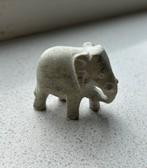 Olifant beeldje van marmer, 4,5x4,5cm, Ophalen of Verzenden, Dier