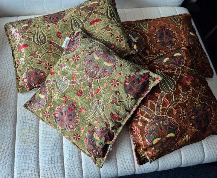 Ottoman sierkussens met Turks tulppatroon, Huis en Inrichting, Woonaccessoires | Kussens, Nieuw, Overige kleuren, Overige vormen