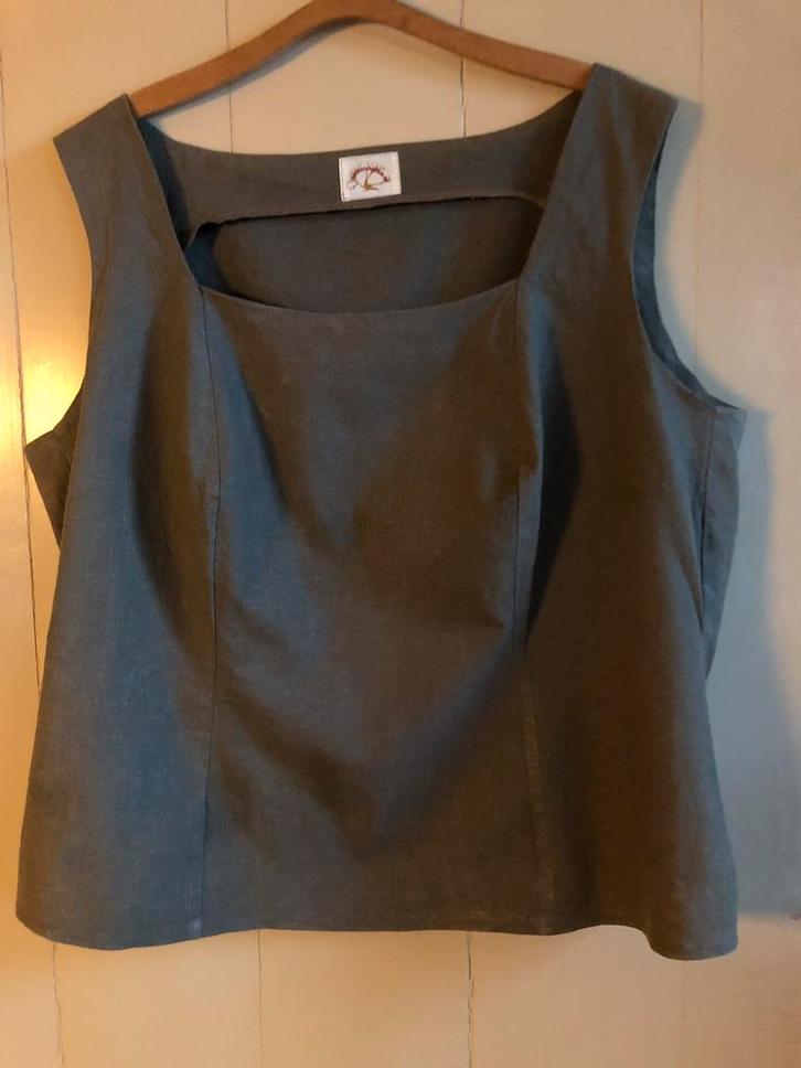 Mosgroene top, hennepvezel, z.g.a.n. NATUURSTOFFEN. Mt. XL., Kleding | Dames, Tops, Zo goed als nieuw, Maat 46/48 (XL) of groter