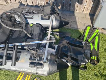 Savage gear bellyboat/floatplus/fishfinder en accesoires beschikbaar voor biedingen