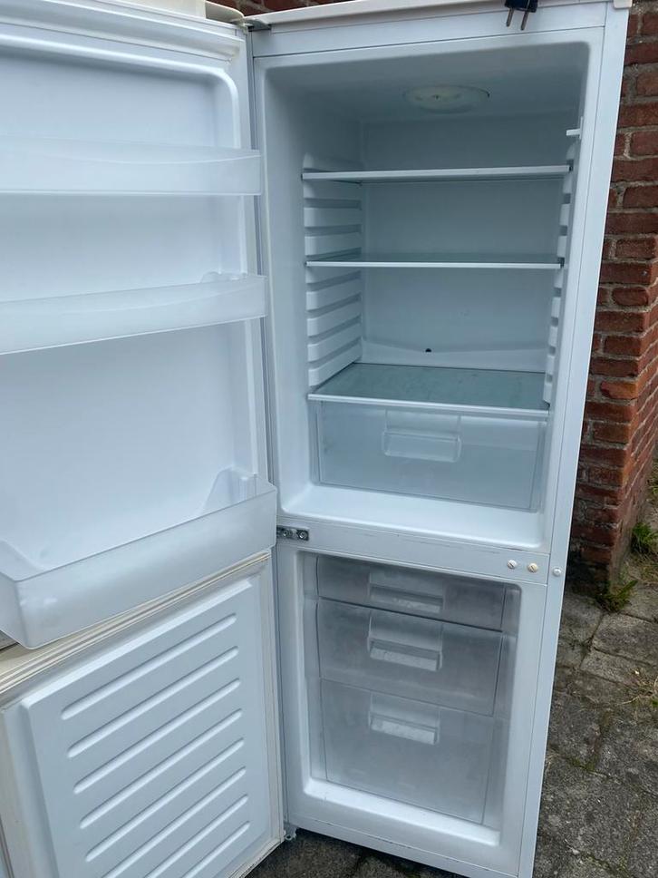 Koelvriescombinatie van OK, Huis en Inrichting, Keuken | Keukenbenodigdheden, Gebruikt, Ophalen of Verzenden