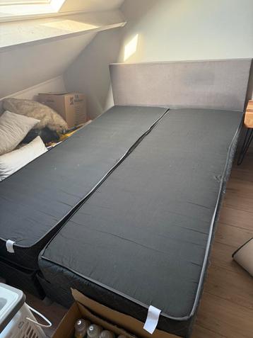 Bed 140 breed. Gratis af te halen