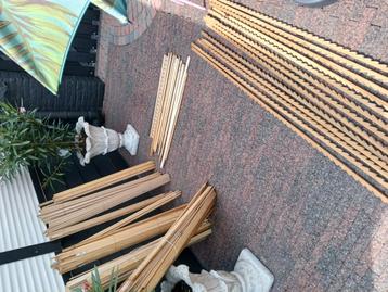 Partij modelbouw hout beschikbaar voor biedingen