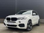 BMW X5 xDrive 30d M Sport PANO, Trekhaak, Grijskenteken, Auto's, Gebruikt, 2993 cc, 258 pk, Wit