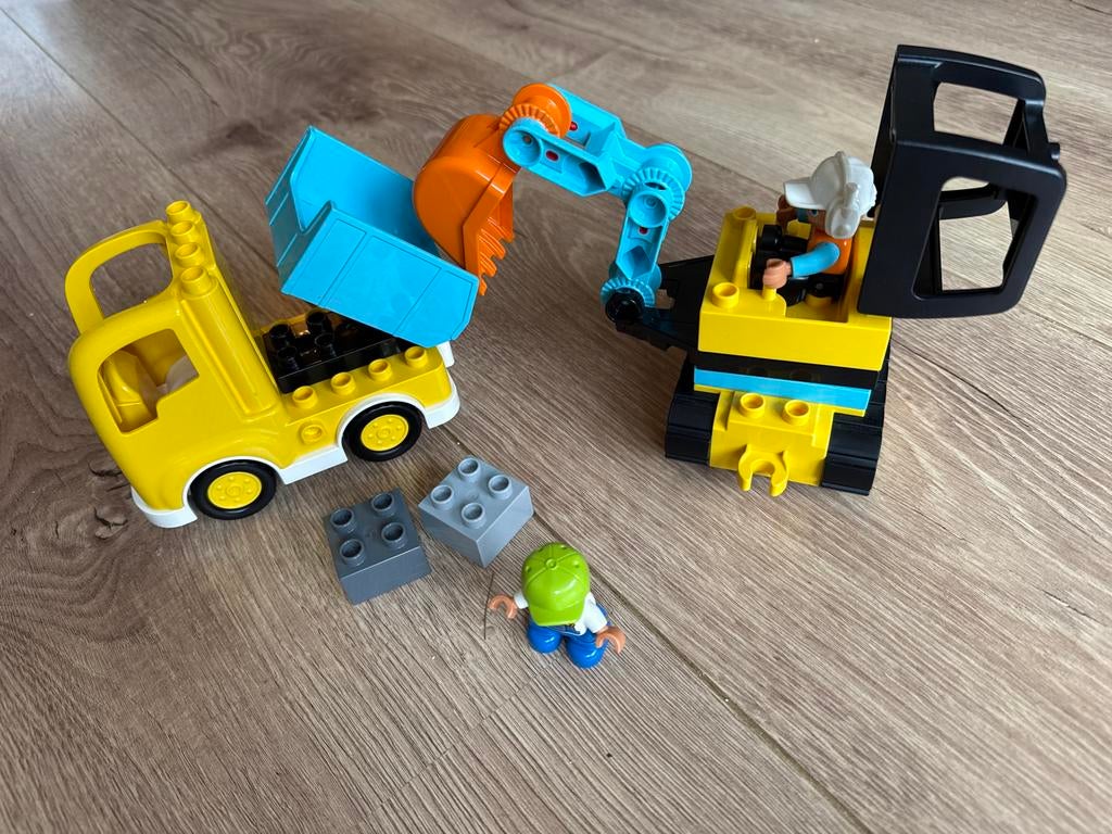 Duplo Truck & Graafmachine met Rupsbanden 10931, Ophalen of Verzenden, Zo goed als nieuw, Complete set, Duplo