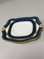 Vintage porseleinen schaal bord 2x Tuscan England blauw/goud, Antiek en Kunst, Antiek | Servies los, Ophalen of Verzenden