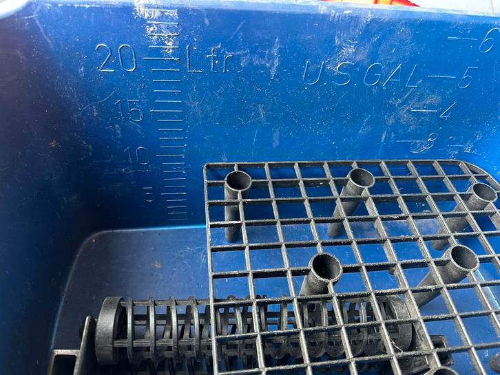 Tegelwasser / Voegbak - 2 stuks, Doe-het-zelf en Verbouw, Kratten en Dozen, Gebruikt, Bak of Kist, Minder dan 50 cm, Minder dan 35 cm