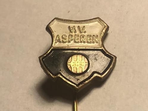 Metalen V.V. ASPEREN VOETBALCLUB Speld (Zwart/Wit/Messingkl), Verzamelen, Speldjes, Pins en Buttons, Zo goed als nieuw, Speldje of Pin