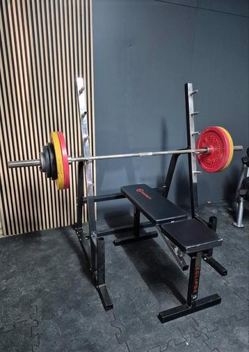 Squatrack + bankje + halterset 125kg beschikbaar voor biedingen