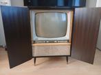 Tekoop Grundig oude tv uit de Jaren 60 /70, Audio, Tv en Foto, Vintage Televisies, Ophalen, Zo goed als nieuw, 100 cm of meer