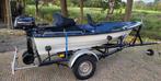 Nette polyester visboot  6 pk Mercury 4 takt + kanteltrailer, Watersport en Boten, Ophalen, Gebruikt, Tot 10 pk, 3 tot 6 meter