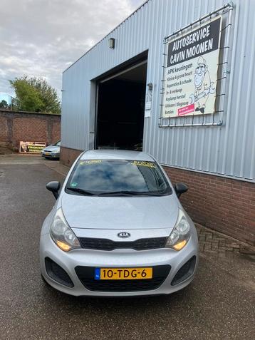 Kia Rio 1.2 I 5DRS 2012 Grijs beschikbaar voor biedingen