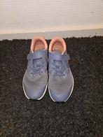 Nike sportschoenen maat 32, Gebruikt, Ophalen of Verzenden, Nike, Jongen of Meisje