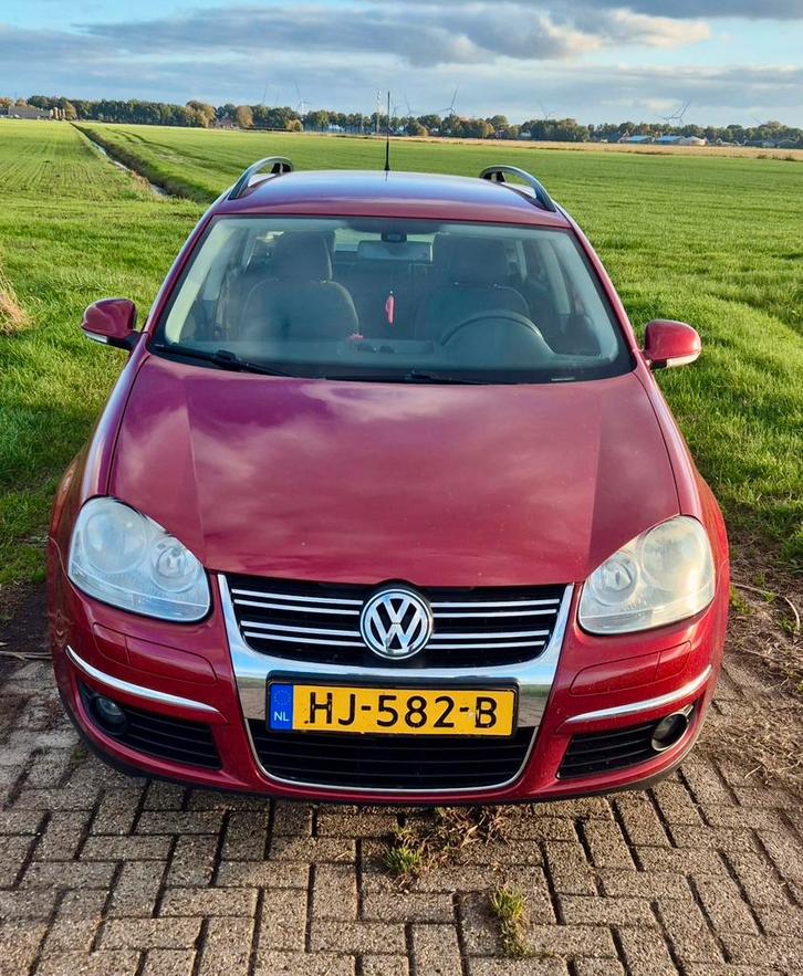 Volkswagen Golf 1.6 75KW Variant 2007 Rood, Auto's, Volkswagen, Particulier, Golf, Benzine, C, Stationwagon, Handgeschakeld, Geïmporteerd