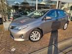Toyota Auris 1.6 Aspiration,luxe uitvoeringnetjes onderhoude, Auto's, Toyota, Voorwielaandrijving, Euro 5, 450 kg, Gebruikt