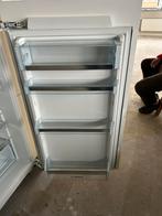Te koop: Bosch inbouw koelkast, Witgoed en Apparatuur, Zo goed als nieuw, 45 tot 60 cm, Met vriesvak, Ophalen