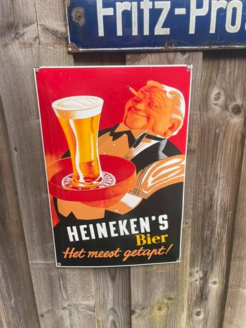 Emaille borden Heineken beschikbaar voor biedingen