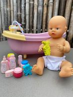 Complete poppenset bad en pop, Kinderen en Baby's, Speelgoed | Poppen, Ophalen of Verzenden, Zo goed als nieuw, Babypop