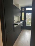 Kvik keuken uit 2019 - composiet blad, Ophalen, Gebruikt, Zwart, Enkelwandige keuken