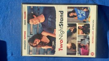 Two night Stand "Miles Teller" beschikbaar voor biedingen