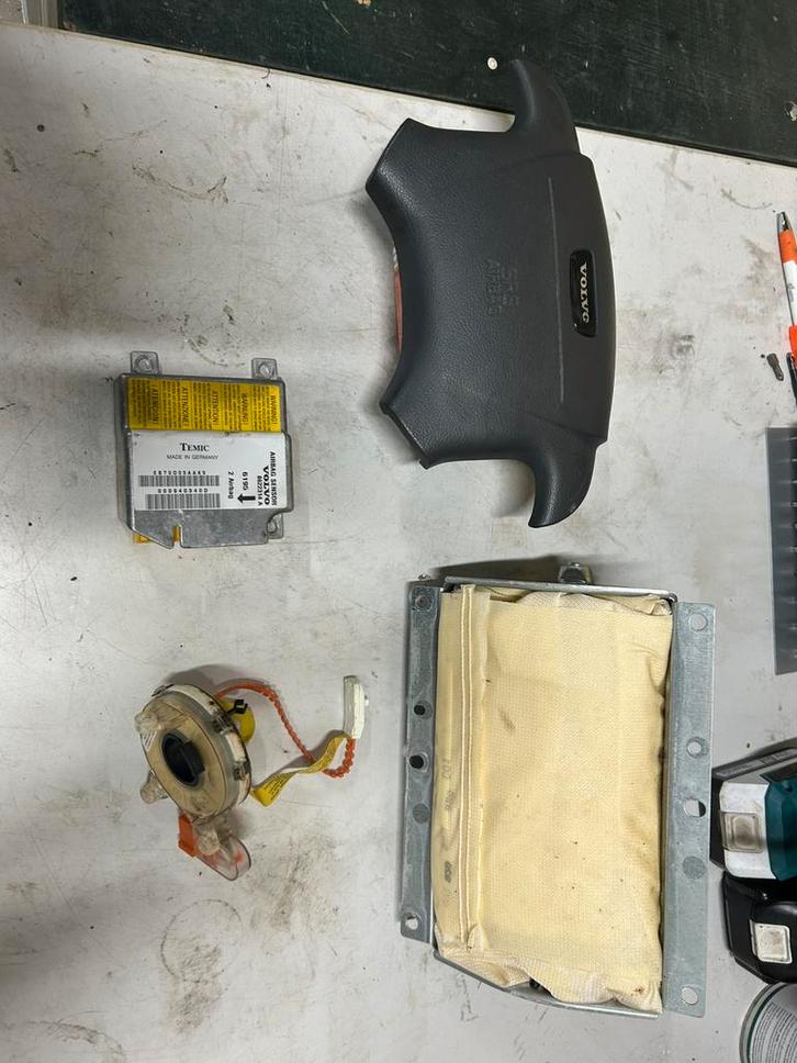Airbag set Volvo V70 I zonder gordels, Auto-onderdelen, Elektronica en Kabels, Volvo, Gebruikt, Ophalen