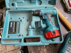 Makita Accu Boormachine 12V - 2 Accu's + Lader & Koffer, Gebruikt, Variabele snelheid, Ophalen of Verzenden, Boor- en Schroefmachine